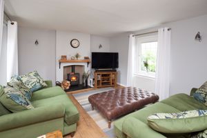 Sitting Room- click for photo gallery